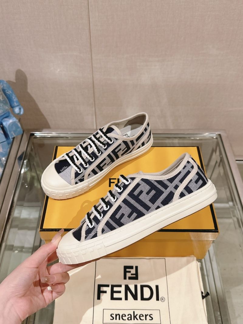 Fendi Low Shoes